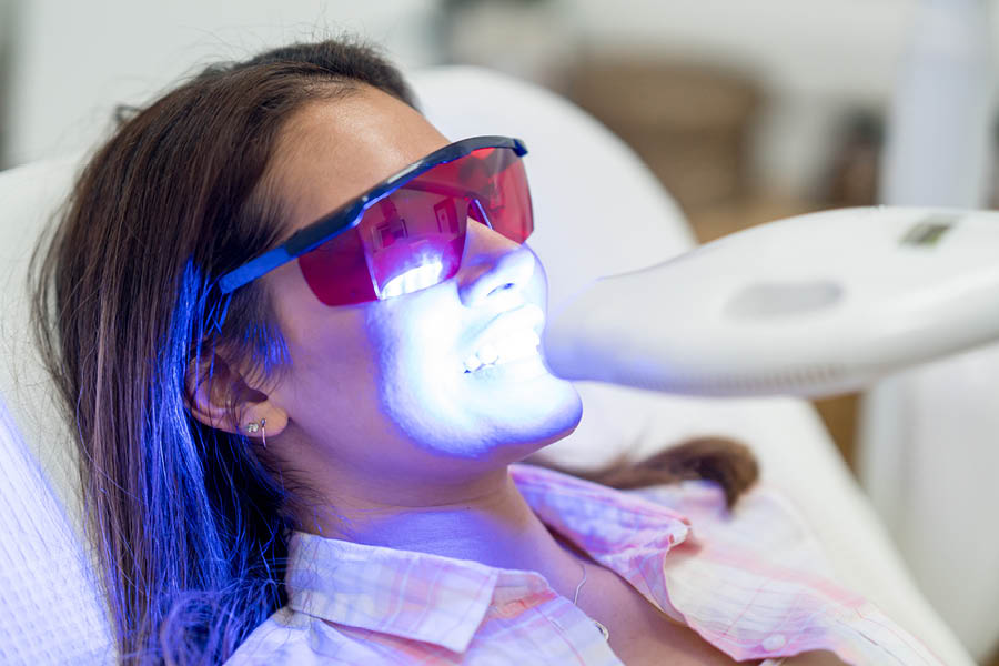 In today’s world you see teeth whitening products in promotions, commercials, and even on social media. But how do you know what really works? Click here to find out: