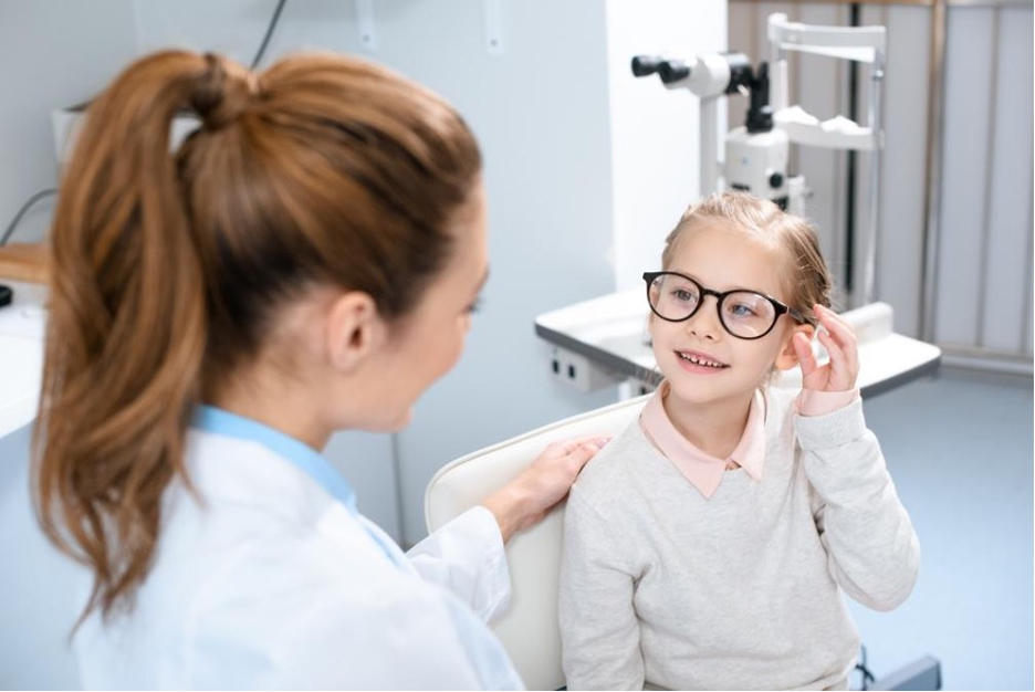 Use our checklist to find out if your child is secretly suffering from poor vision and what the next steps are to improve their eye health.