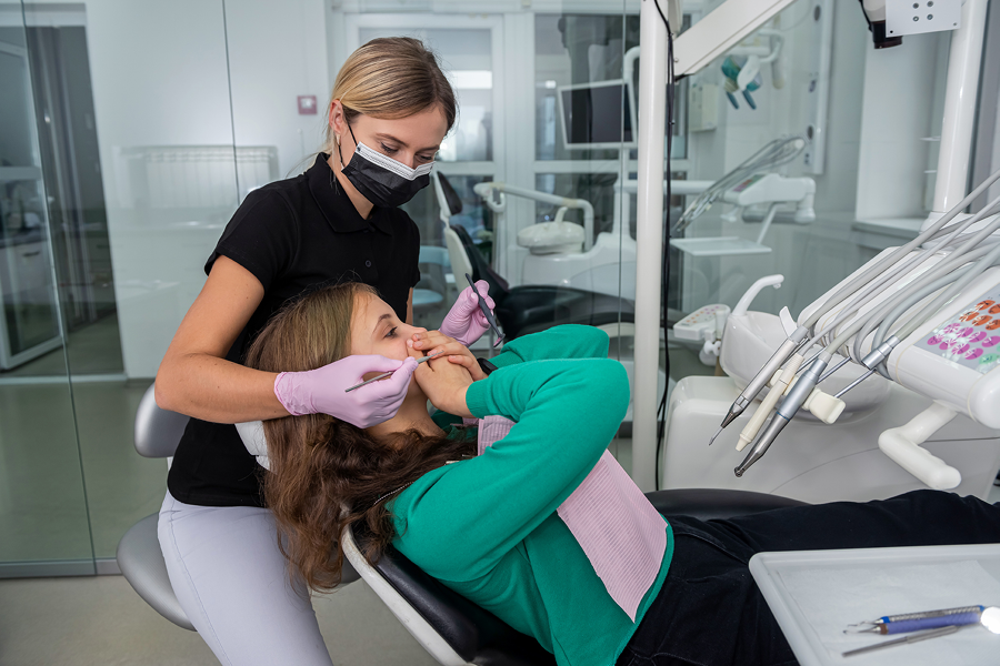 Don’t let dental anxiety keep you from visiting the dentist. Try these five tips to experience anxiety relief.